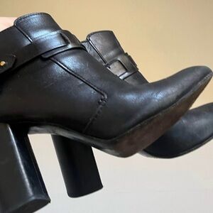 Tory Burch Ankle Boots